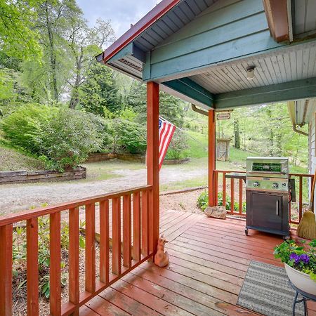 Quaint Blue Ridge Cabin Rental With On-Site Stream! Sparta Экстерьер фото