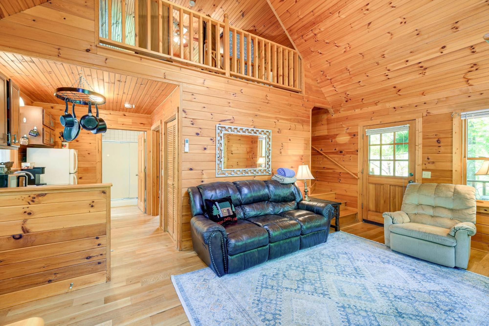 Quaint Blue Ridge Cabin Rental With On-Site Stream! Sparta Экстерьер фото